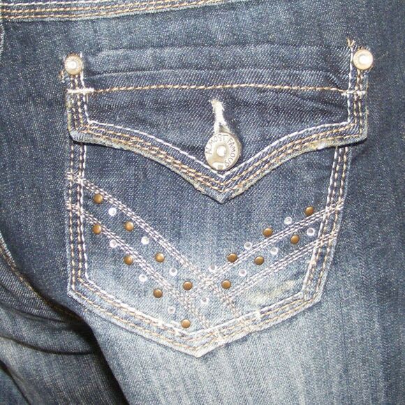 new ALMOST FAMOUS Denim Shorts, 14, Distressed, Pockets, - Picture 7 of 14